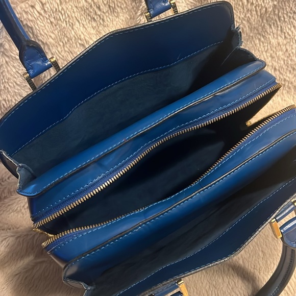 LOUIS VUITTON Vintage Epi Pont Neuf - Picture 17 of 17